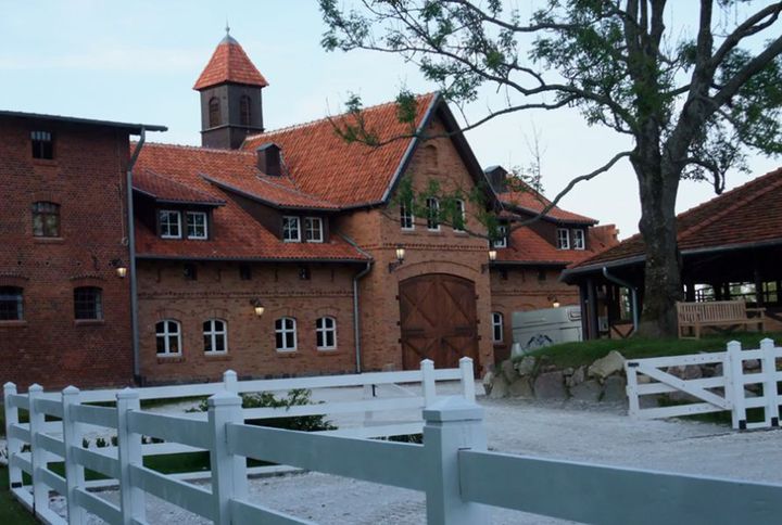 zespol dworski ciekocinko (14)14